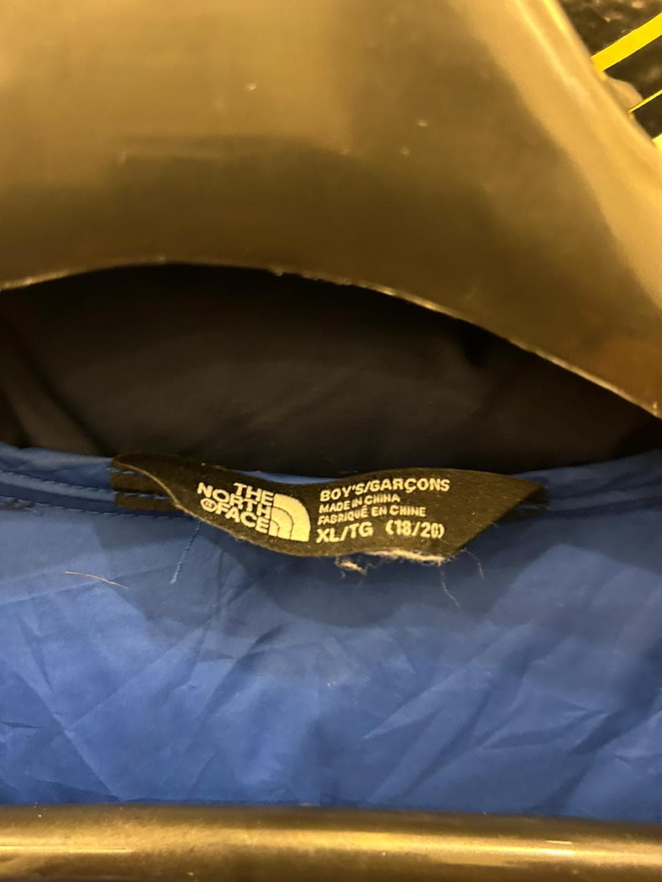 The North Face Boys XL Blue Black Colorblock Puffer Jacket